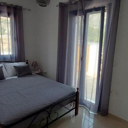 Dionysia Apartments 里瓦的亚 外观 照片