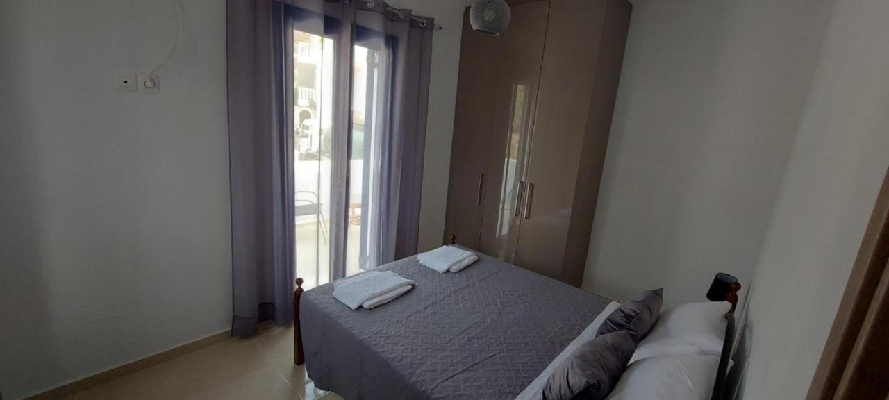 Dionysia Apartments 里瓦的亚 外观 照片